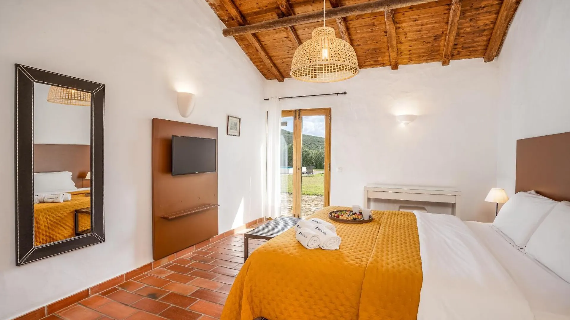 Burro Ville Villa Figueira Farm stay Portimao